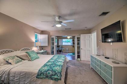 Pet-Friendly Home Less Than 5 Miles to Jupiter Beach Park - image 7