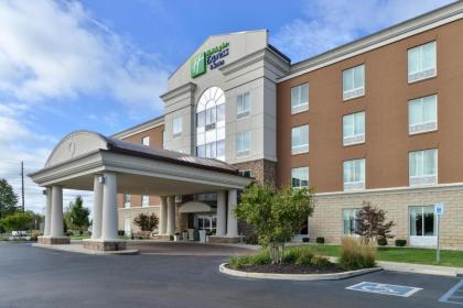 Holiday Inn Express Hotel & Suites Terre Haute an IHG Hotel - image 7