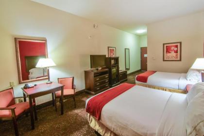 Holiday Inn Express Hotel & Suites Terrell an IHG Hotel - image 2