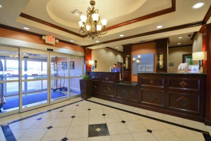 Holiday Inn Express Hotel & Suites Terrell an IHG Hotel - image 3