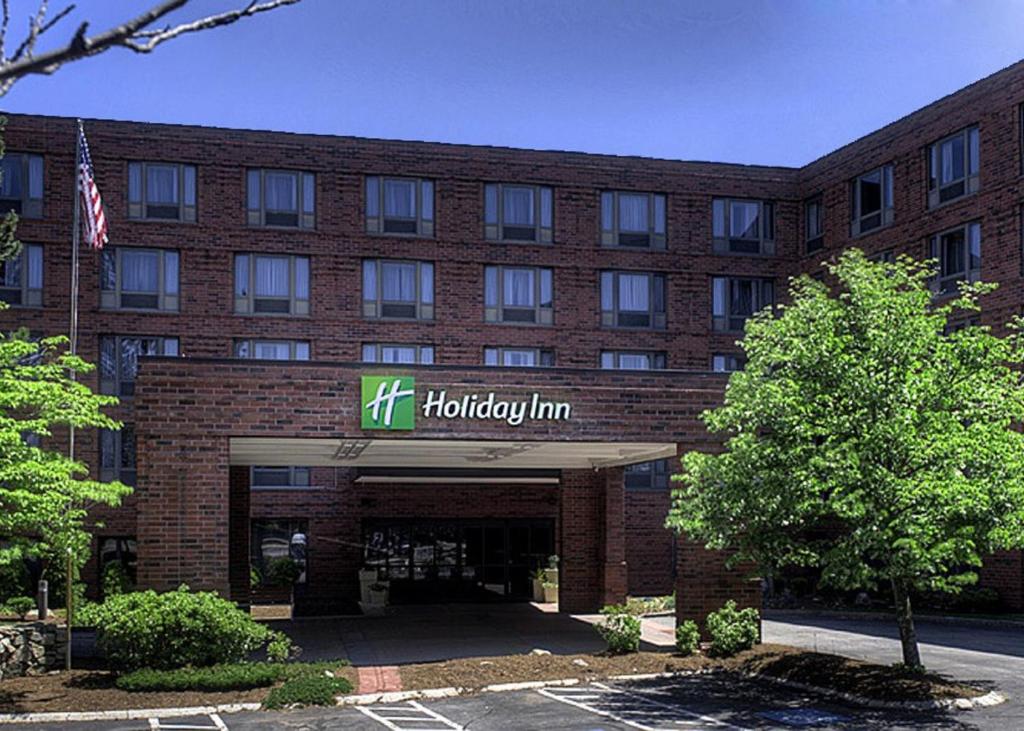 Holiday Inn Tewksbury/Andover an IHG Hotel - main image