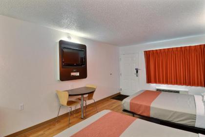 Motel 6-Tewksbury MA - Boston - image 15