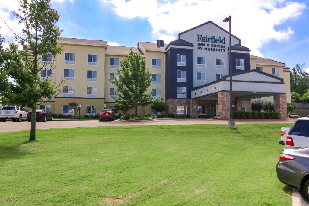 Fairfield Inn & Suites by Marriott Texarkana - image 6