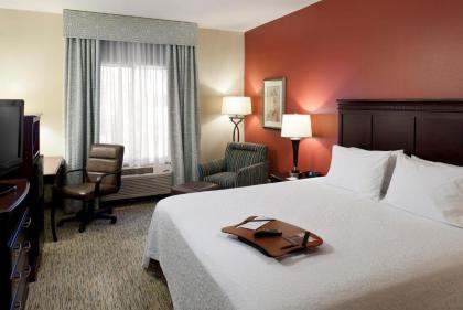 Hampton Inn & Suites Texarkana - image 2