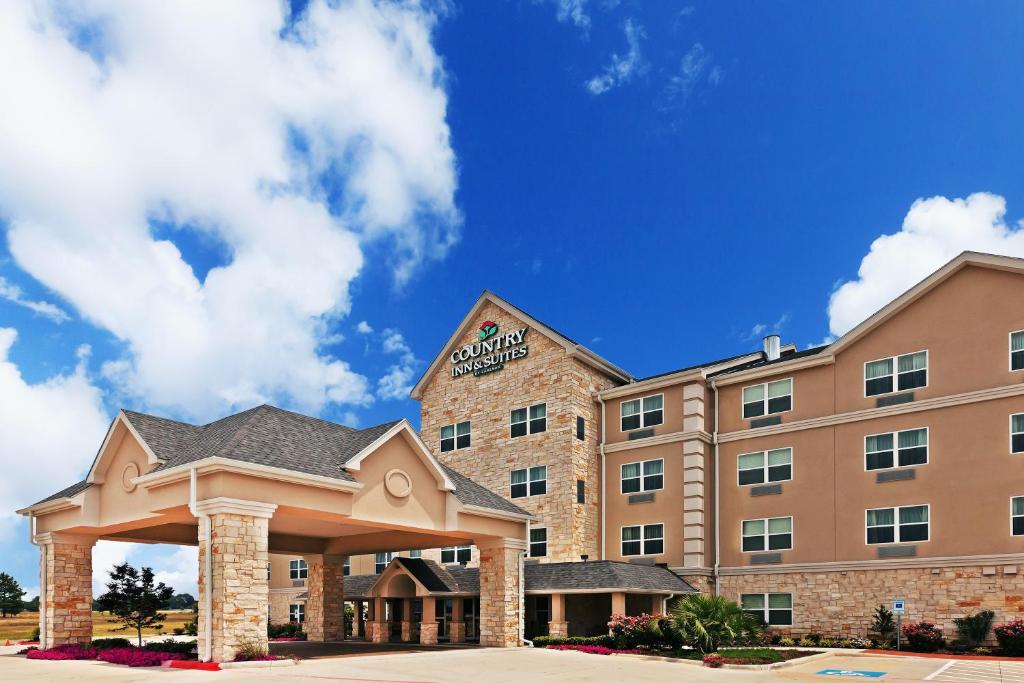 Country Inn & Suites by Radisson Texarkana TX - image 6