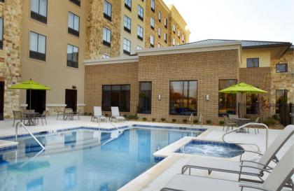 Hilton Garden Inn Texarkana - image 7