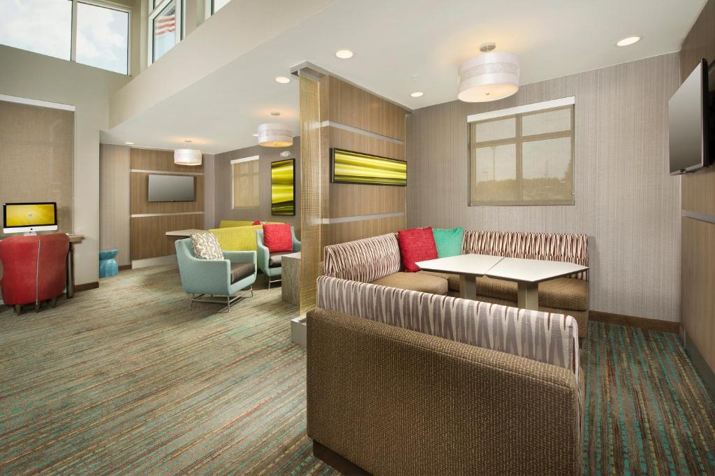 Residence Inn by Marriott Texarkana - image 2