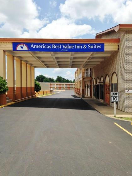 Americas Best Value Inn Texarkana - image 12