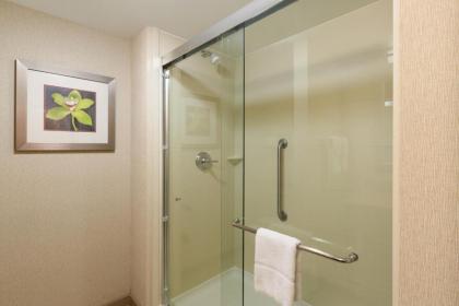 Hampton Inn Texarkana - image 9