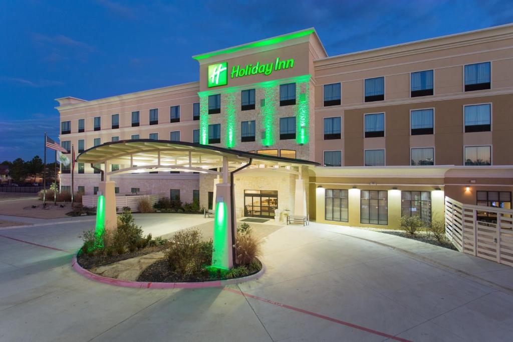 Holiday Inn Texarkana Arkansas Convention Center an IHG Hotel - main image