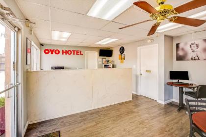 OYO Hotel Texarkana North Heights AR Hwy I-30 - image 10