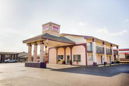 OYO Hotel Texarkana North Heights AR Hwy I-30 - image 6