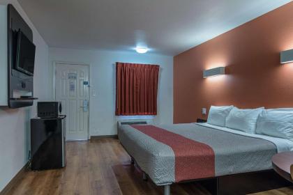 Motel 6-Texarkana AR - image 9