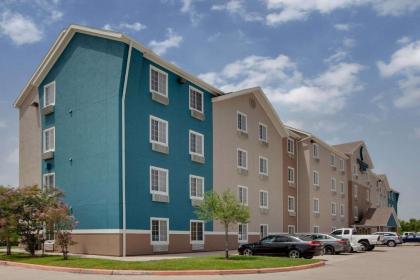 WoodSpring Suites Texas City - image 2