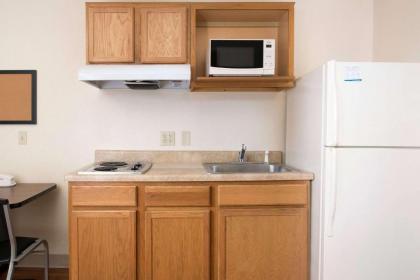 WoodSpring Suites Texas City - image 7