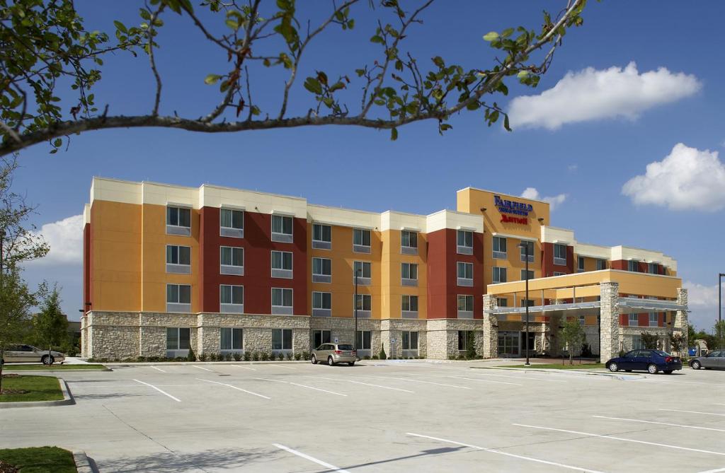 Fairfield Inn & Suites by Marriott Dallas Plano The Colony - main image