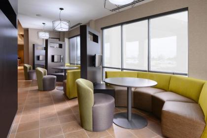 Courtyard by Marriott Dallas Plano/The Colony - image 7