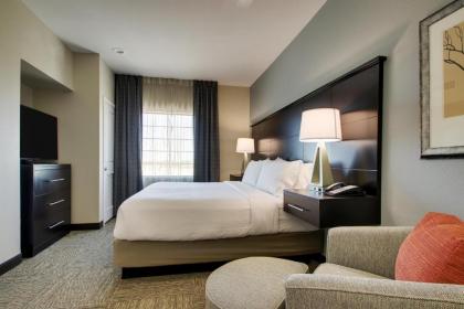 Staybridge Suites Plano - The Colony an IHG Hotel - image 11