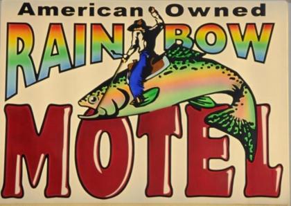 Rainbow Motel - image 2