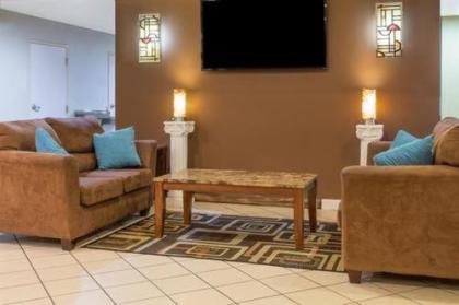 Days Inn & Suites by Wyndham Thibodaux - image 2