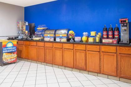 Days Inn & Suites by Wyndham Thibodaux - image 3