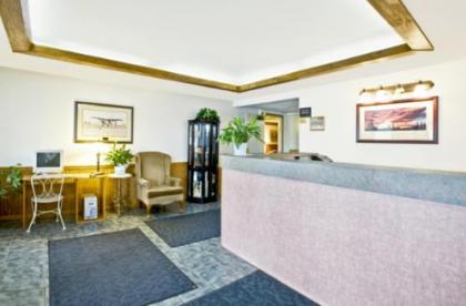 Americas Best Value Inn-Thief River Falls - image 8