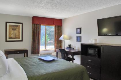 Hometown Inn Thomasville - image 15