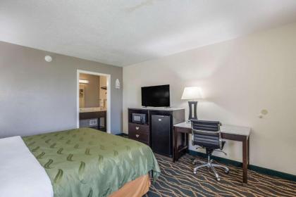 Quality Inn & Suites Conference Center Thomasville - image 15