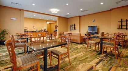 Best Western Rose City Conference Center Inn - image 15