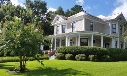 Thomasville Bed and Breakfast - image 13