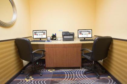 Holiday Inn Express & Suites Denver North - Thornton an IHG Hotel - image 15