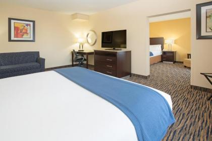 Holiday Inn Express & Suites Denver North - Thornton an IHG Hotel - image 5