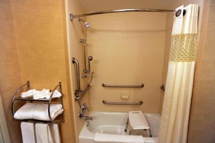 Hampton Inn & Suites Chadds Ford - image 15