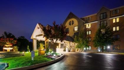 Best Western Plus Concordville Hotel - image 3