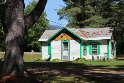 Pine Valley Cabins - image 15