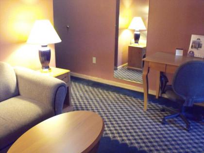 Americas Best Value Inn Three Rivers - image 9