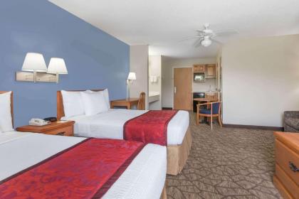 Days Inn by Wyndham Tifton - image 4