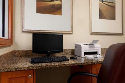 Country Inn & Suites by Radisson Tifton GA - image 3