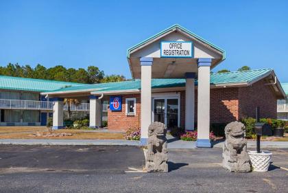 Motel 6-Tifton GA - image 10