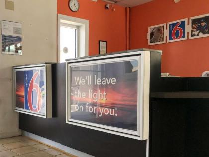 Motel 6-Tifton GA - image 2