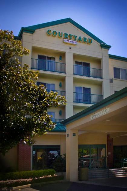 Courtyard by Marriott Portland Tigard - image 12