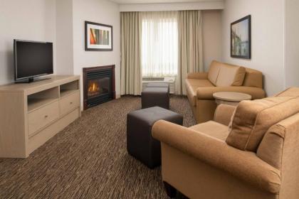 DoubleTree by Hilton Portland Tigard - image 10