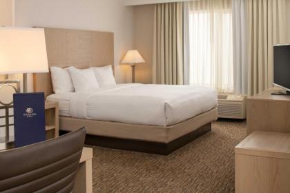 DoubleTree by Hilton Portland Tigard - image 12