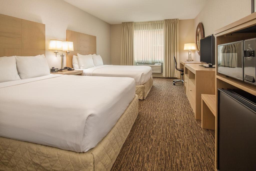 DoubleTree by Hilton Portland Tigard - image 6