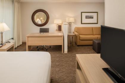 DoubleTree by Hilton Portland Tigard - image 8