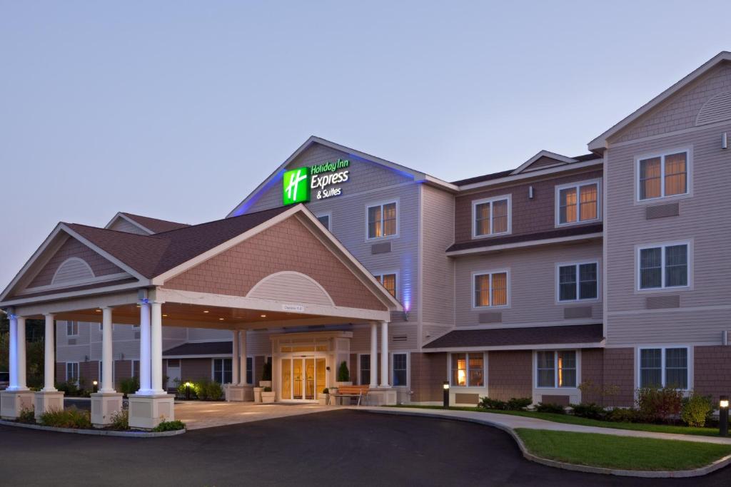 Holiday Inn Express & Suites Tilton an IHG Hotel - main image