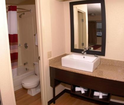 Red Roof Inn PLUS+ Baltimore North - Timonium - image 11