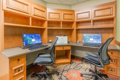 Hilton Garden Inn Chicago/Tinley Park - image 13