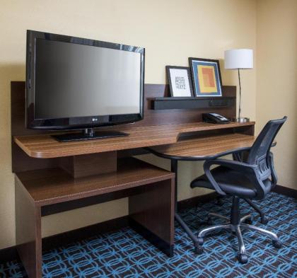 Fairfield Inn & Suites Chicago Tinley Park - image 5