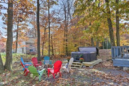 Tobyhanna House with Private Wraparound Decks! - image 7